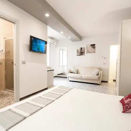 Santa Chiara - Il Milese 4*